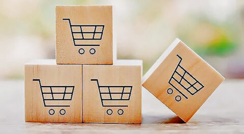 Ostoskärryn kuvat puupalikoissa