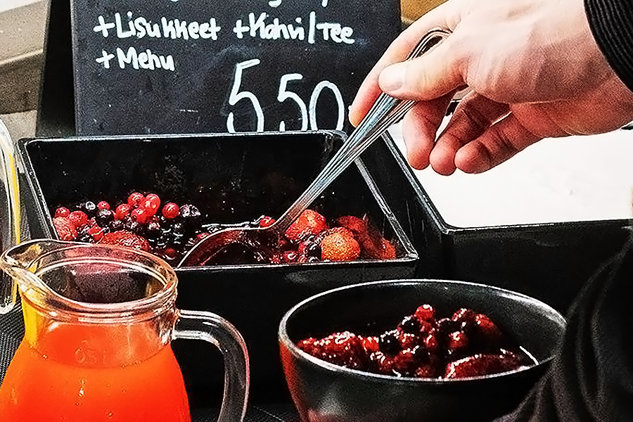 Semma Oy – Aamupalapöytä